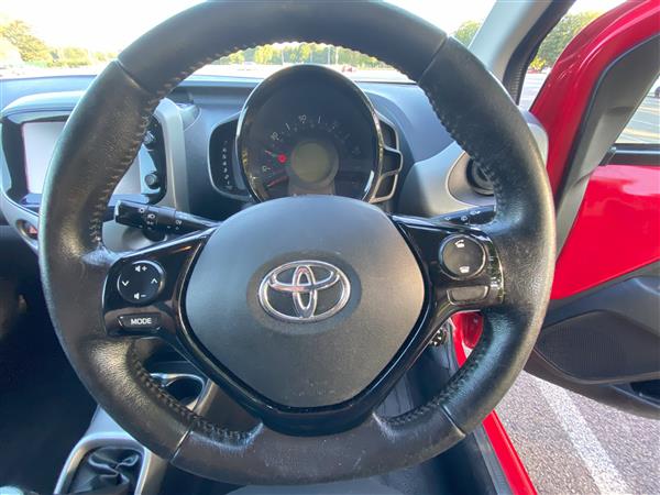 Toyota Aygo 1.0 VVT- x play