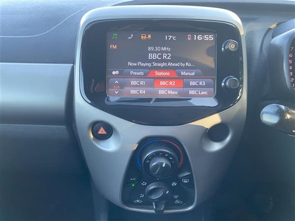 Toyota Aygo 1.0 VVT- x play