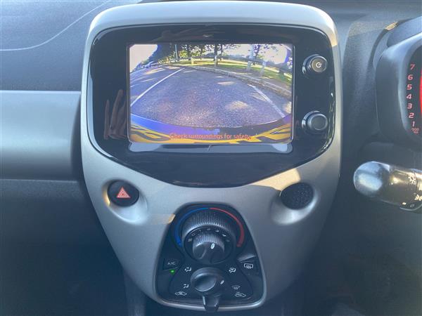 Toyota Aygo 1.0 VVT- x play